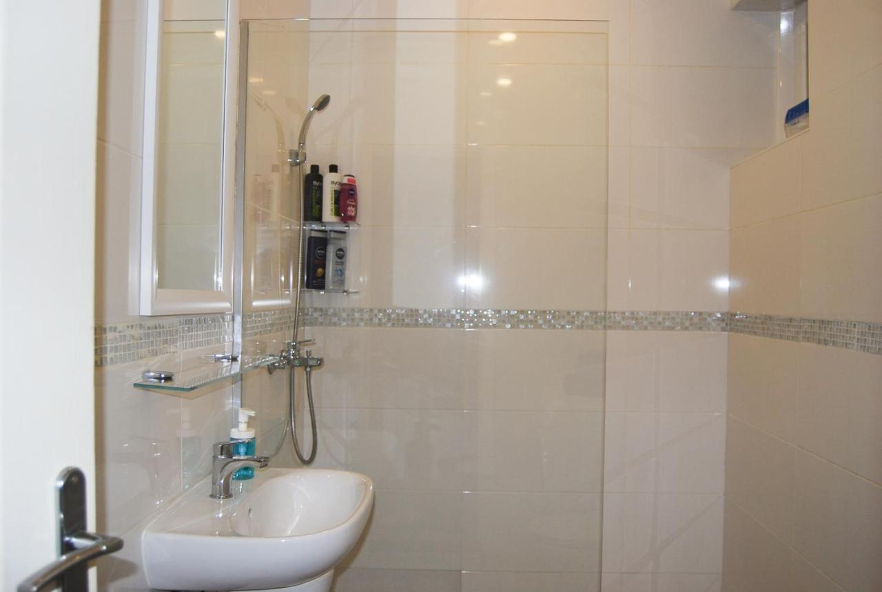Apartment Natalie Белград Экстерьер фото